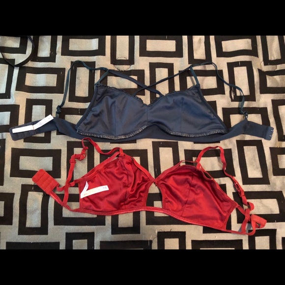 Two brallettes - Picture 2 of 2